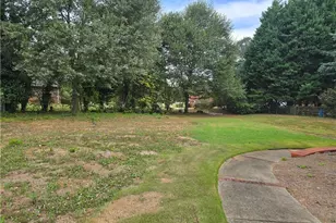 265 Regal Dr, Lawrenceville, GA 30046 - Photo 34