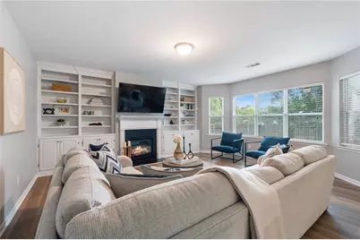 691 Crosswinds Circle, Marietta, GA 30008 - Photo 2