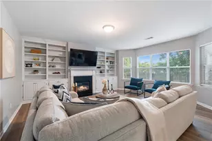 691 Crosswinds Cir, Marietta, GA 30008 - Photo 2