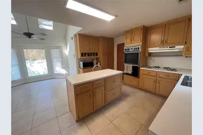 972 Bridgegate Drive NE, Marietta, GA 30068 - Photo 8