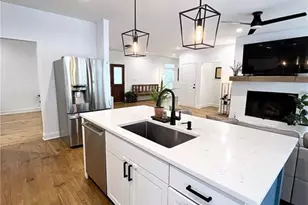 128 Golden Hills Dr, Woodstock, GA 30189 - Photo 8