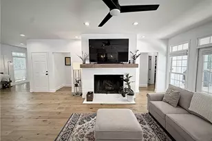 128 Golden Hills Dr, Woodstock, GA 30189 - Photo 6