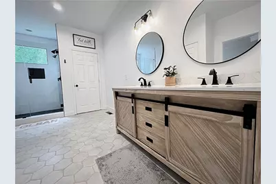 128 Golden Hills Drive, Woodstock, GA 30189 - Photo 16