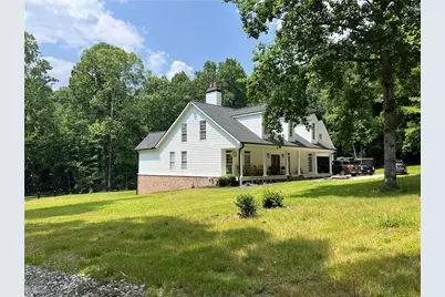 128 Golden Hills Drive, Woodstock, GA 30189 - Photo 44