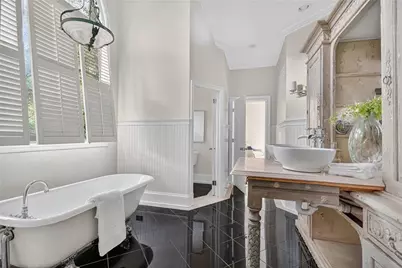 1018 Peachtree Battle Circle NW, Atlanta, GA 30327 - Photo 20