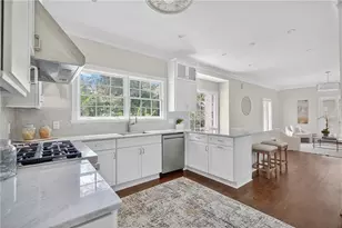 1018 Peachtree Battle Cir NW, Atlanta, GA 30327 - Photo 10