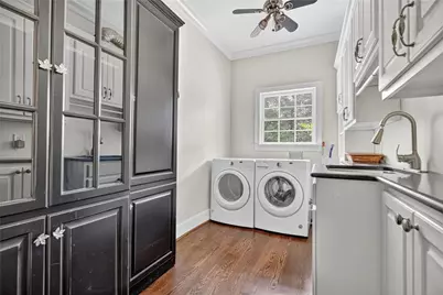 1018 Peachtree Battle Circle NW, Atlanta, GA 30327 - Photo 14