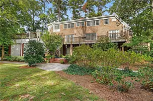 1018 Peachtree Battle Cir NW, Atlanta, GA 30327 - Photo 36