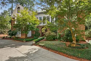 1018 Peachtree Battle Cir NW, Atlanta, GA 30327 - Photo 2