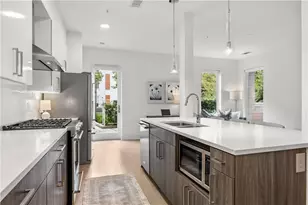 775 Juniper St NE, Atlanta, GA 30308 - Photo 10