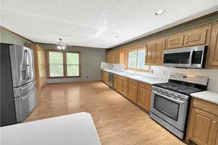 6708 Bass Cir, Buford, GA 30518 - Photo 6