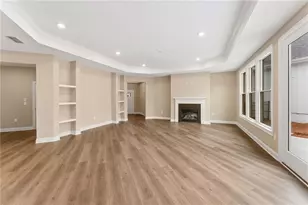 454 Sugarberry Ln, Holly Springs, GA 30115 - Photo 4