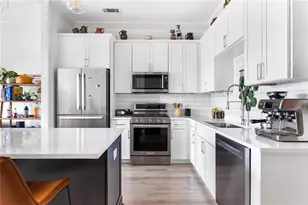 625 Piedmont Ave NE, Atlanta, GA 30308 - Photo 2