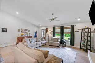 2241 N 16 Hwy, Whitesburg, GA 30185 - Photo 6