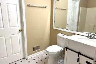 2868 Rocky Pointe Way, Snellville, GA 30078 - Photo 18