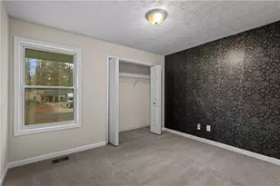 2400 Salem Dr NE, Marietta, GA 30062 - Photo 18