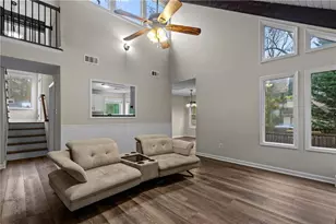 2400 Salem Dr NE, Marietta, GA 30062 - Photo 6