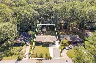 1498 Sanden Ferry Dr, Decatur, GA 30033 - Photo 2