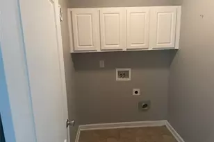 2432 Temple View Dr, Snellville, GA 30078 - Photo 16