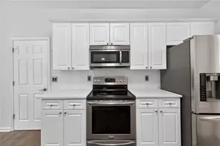 1095 Northpointe Trace, Roswell, GA 30076 - Photo 16