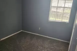 4584 Garden Hills Dr, Stone Mountain, GA 30083 - Photo 6