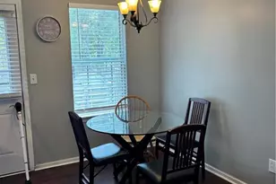 1476 Cutters Mill Dr, Lithonia, GA 30058 - Photo 8