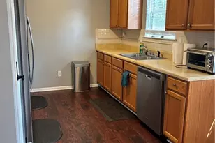 1476 Cutters Mill Dr, Lithonia, GA 30058 - Photo 6