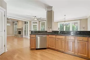 4055 Hill House Rd SW, Smyrna, GA 30082 - Photo 6