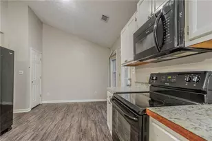 1236 Cabot's Dr, Auburn, GA 30011 - Photo 14