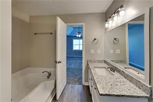 2733 Ashbury Point Ln, Marietta, GA 30066 - Photo 10