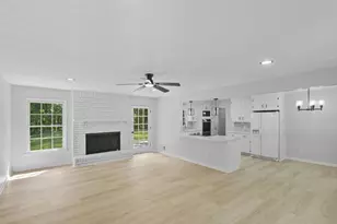 120 NW Westwood Dr, Marietta, GA 30064 - Photo 4