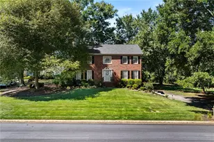 2451 Meadowglen Trail, Snellville, GA 30078 - Photo 4