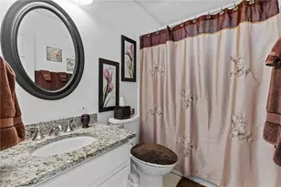 2451 Meadowglen Trail, Snellville, GA 30078 - Photo 32