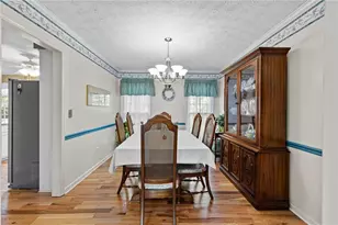 2451 Meadowglen Trail, Snellville, GA 30078 - Photo 12