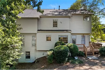 2451 Meadowglen Trail, Snellville, GA 30078 - Photo 44