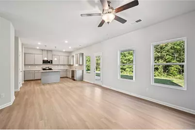 342 Lanier Circle, Woodstock, GA 30189 - Photo 2