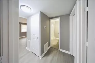 1684 Thornton Pl, Atlanta, GA 30315 - Photo 12