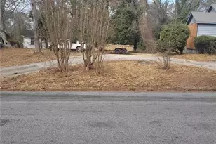 247 Howell Dr SW, Atlanta, GA 30331 - Photo 16