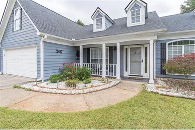 395 Flintlock Drive, Dacula, GA 30019 - Photo 4