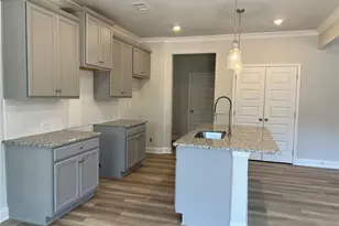 3536 Iron Hearth Bnd, Snellville, GA 30039 - Photo 6