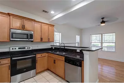 2401 Rose Palm Place, Atlanta, GA 30315 - Photo 10