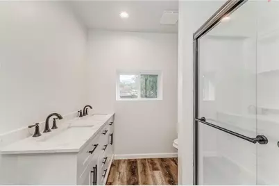220 Stonewall Street, Cartersville, GA 30120 - Photo 18