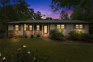 2936 Cheryl Ct, Acworth, GA 30102 - Photo 2