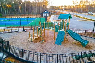 2949 Champions Way, Loganville, GA 30052 - Photo 8