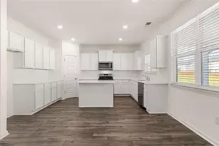 2949 Champions Way, Loganville, GA 30052 - Photo 12
