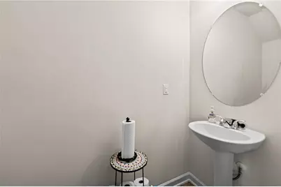 2102 Belmont Cir, Conyers, GA 30012 - Photo 16