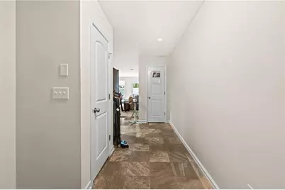 2102 Belmont Cir, Conyers, GA 30012 - Photo 4