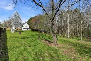 8020 Estee Dr, Cumming, GA 30028 - Photo 32