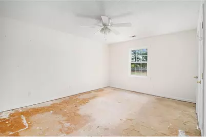 136 Jennifer Lane, Carrollton, GA 30116 - Photo 16