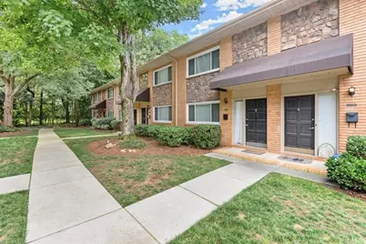 100 Biscayne Drive NW #C5, Atlanta, GA 30309 - Photo 2